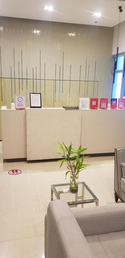 Nice Corner Ayala 1 Bedroom Condo At Heart Of Davao City With Hi Speed Wi Fi Internet Buitenkant foto