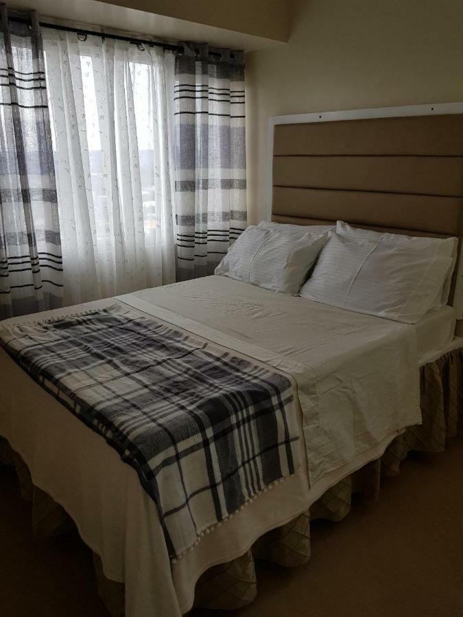 Nice Corner Ayala 1 Bedroom Condo At Heart Of Davao City With Hi Speed Wi Fi Internet Buitenkant foto
