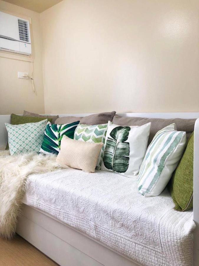 Nice Corner Ayala 1 Bedroom Condo At Heart Of Davao City With Hi Speed Wi Fi Internet Buitenkant foto